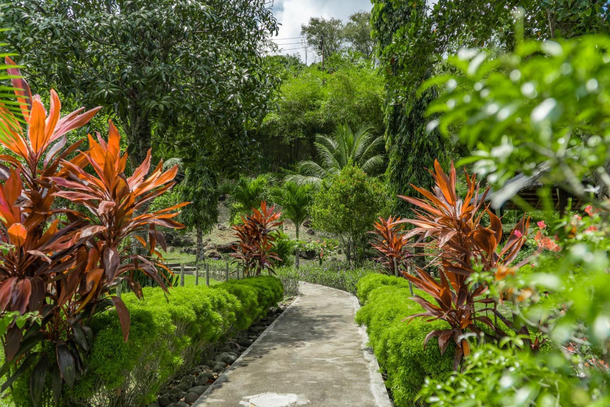 The Hawk'S Nest Resort Sabong Exterior foto