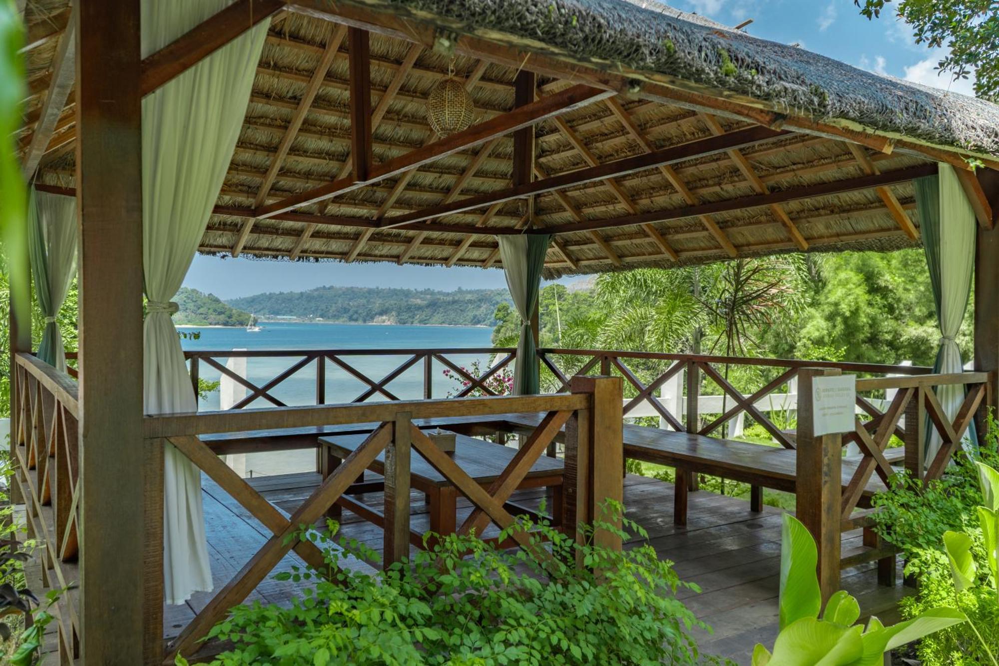 The Hawk'S Nest Resort Sabong Exterior foto