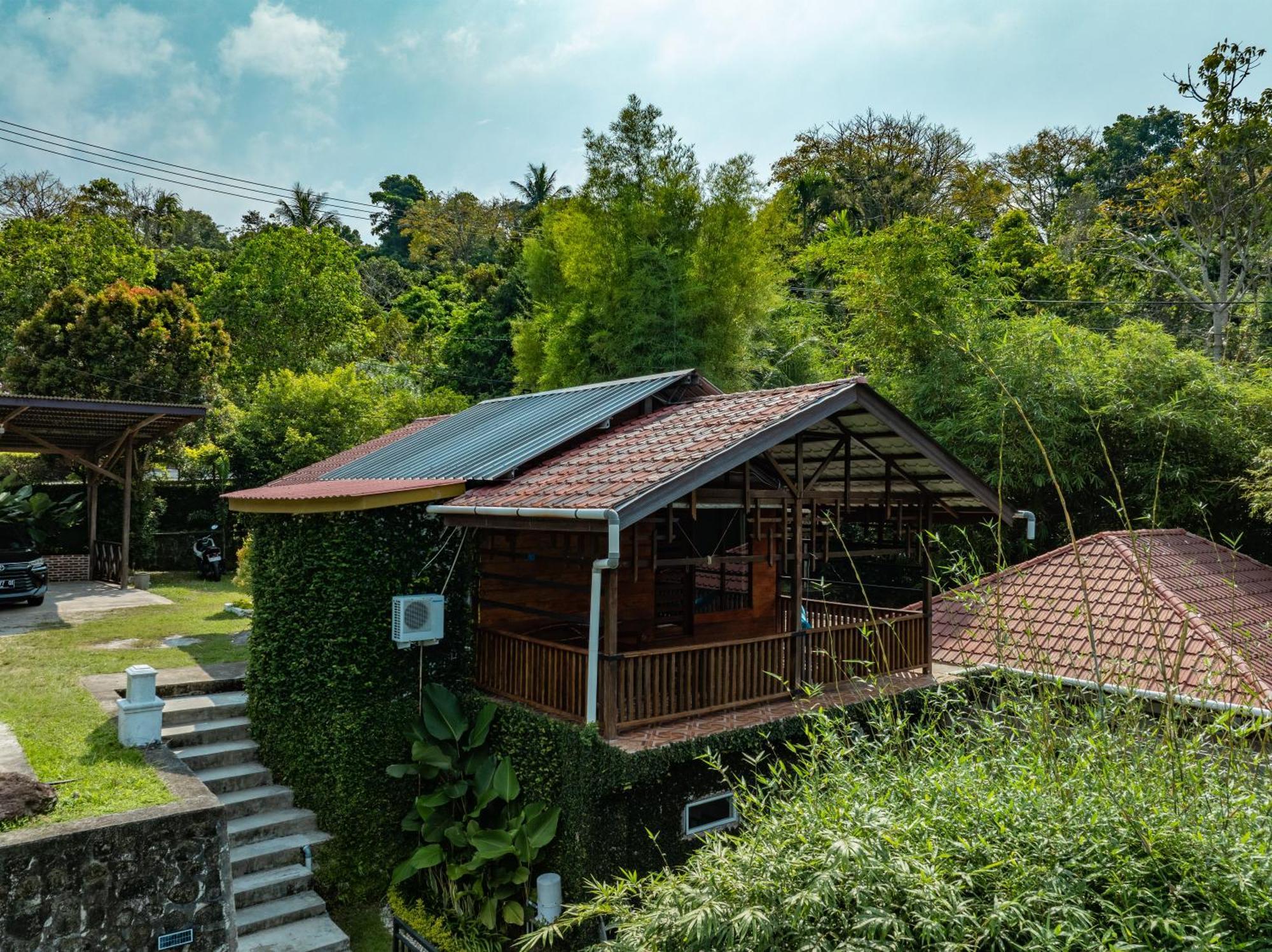 The Hawk'S Nest Resort Sabong Exterior foto
