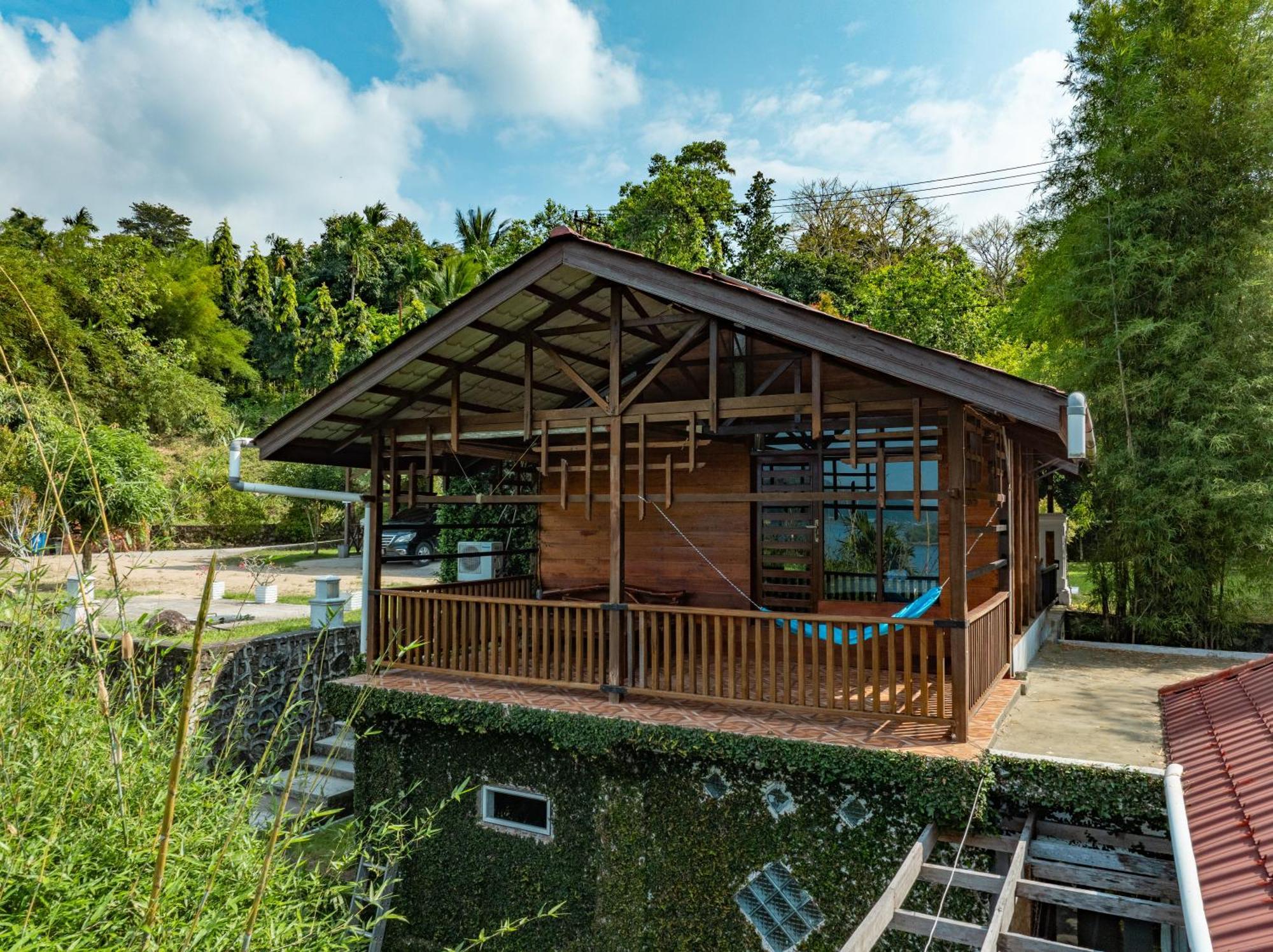 The Hawk'S Nest Resort Sabong Exterior foto