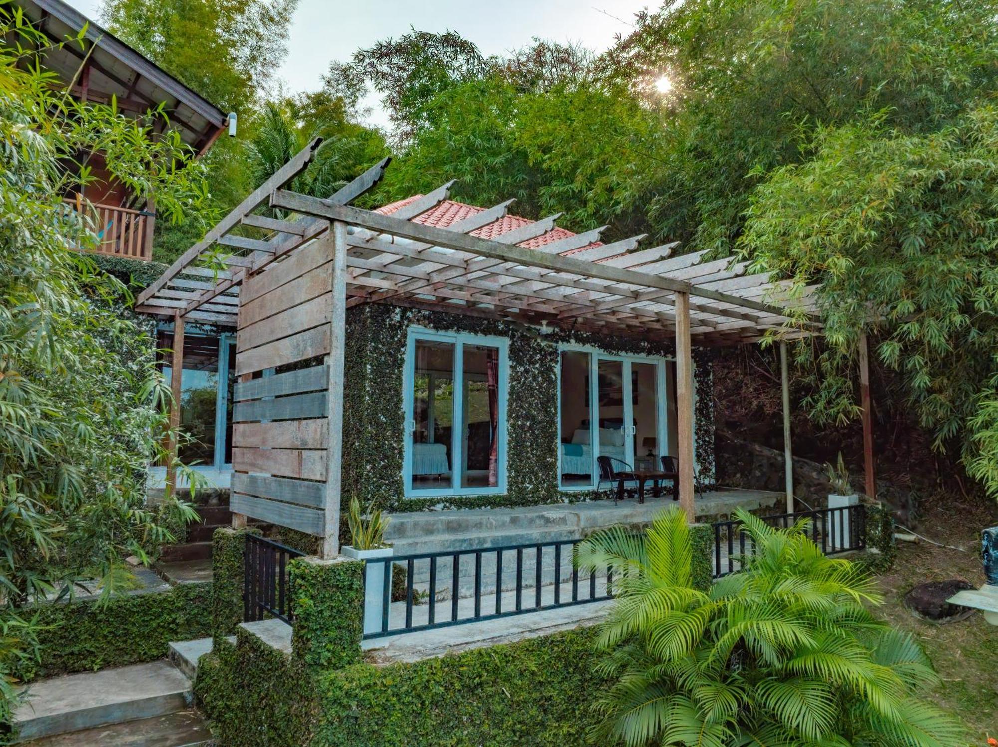 The Hawk'S Nest Resort Sabong Exterior foto