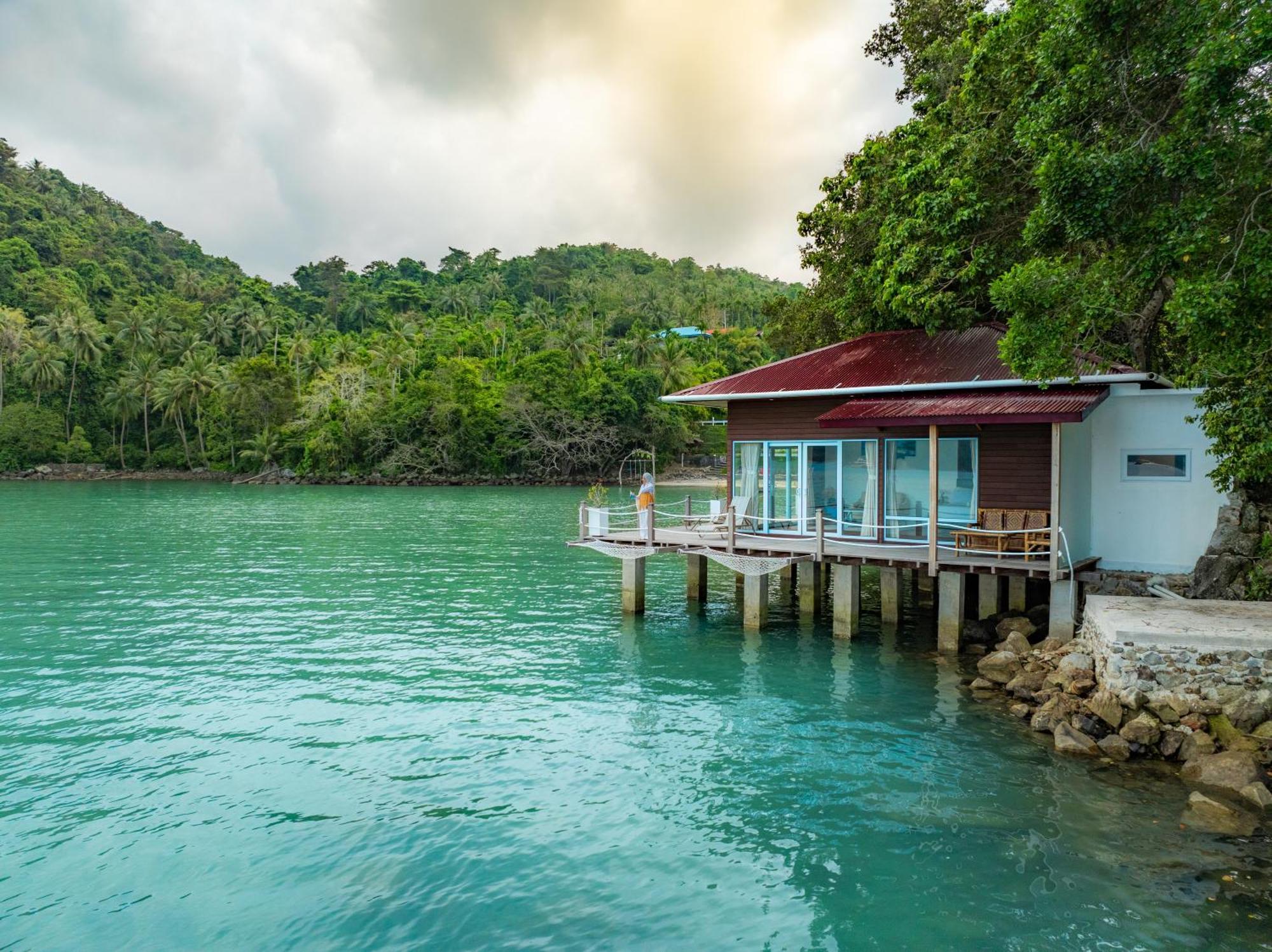 The Hawk'S Nest Resort Sabong Exterior foto